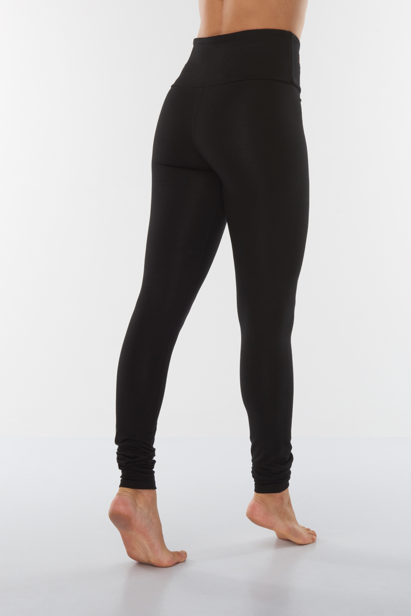 YOYOYOGA Yoga Leggings for Women Carbon Finishing High Waisted Yoga Pants  with Pockets Workout Running Legging, Black, Large : : Fashion