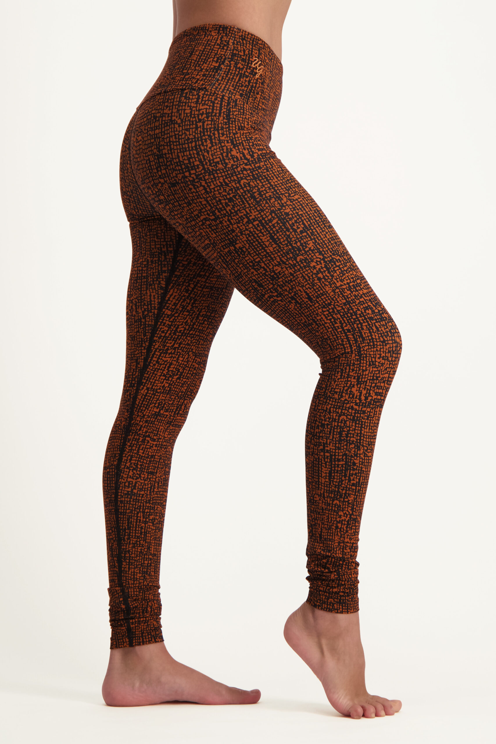 Dark Grey Color Yoga Leggings with Allover Mandala Design Printed Yoga –  Trendygals